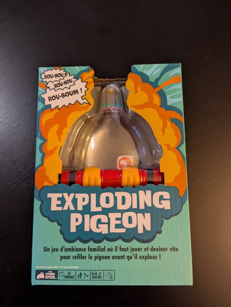 Exploding pigeon jeu de société familial avec effet d'explosion, idéal pour groupes d'enfants, dès 7 ans, pour jouer à cache-cache en famille ou entre amis.