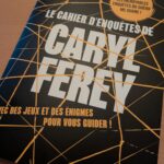 Enquête captivante inspirée par Caryl Ferey, parfait pour les amateurs de jeux et d'énigmes, offrant une expérience immersive pour adultes.