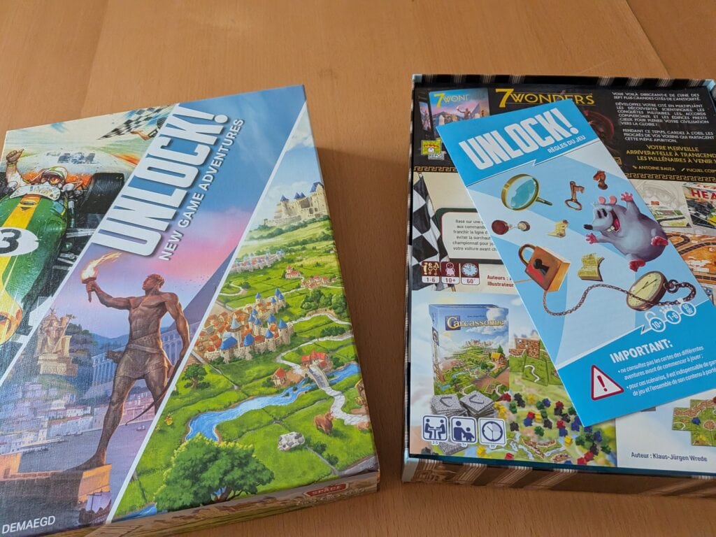 Jeu de société Unlock! avec boîte et cartes, pour des aventures de jeu de société.